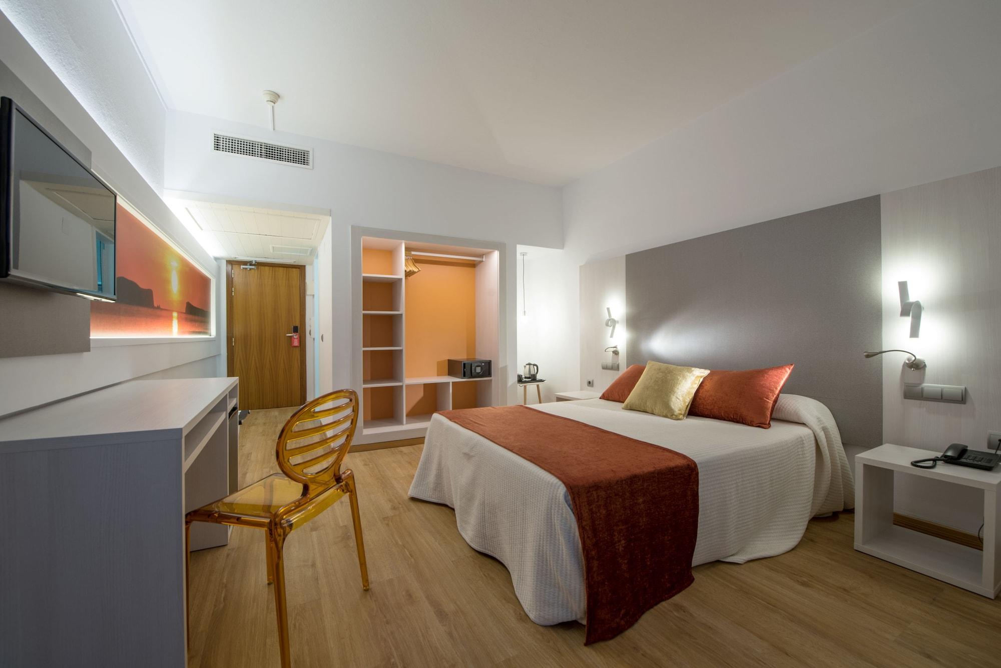 Hotel Abrat San Antonio  Exterior photo