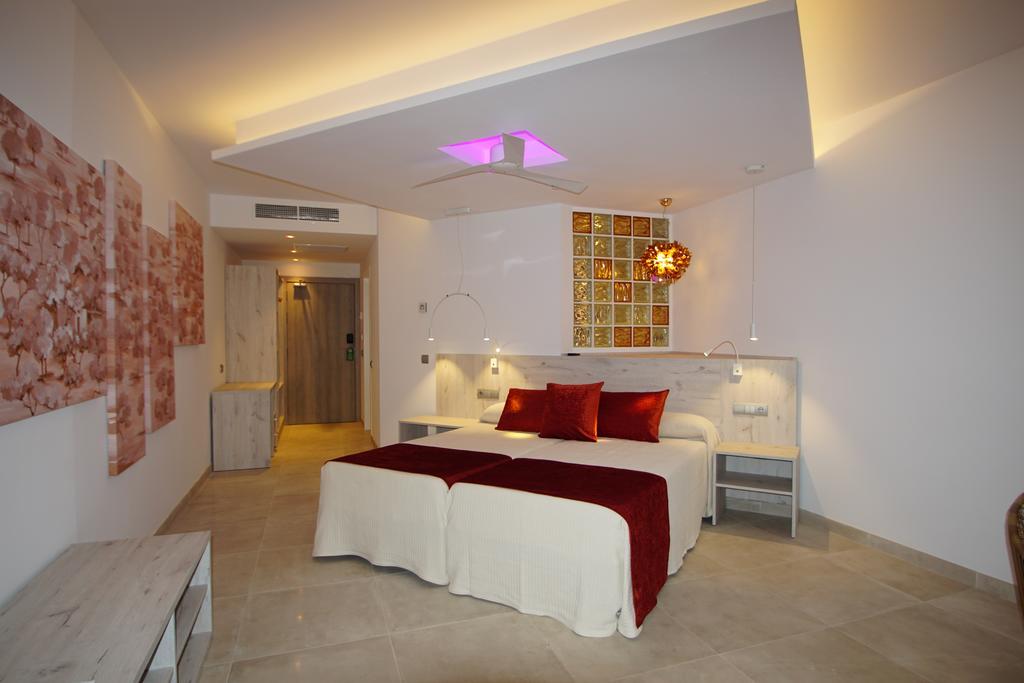 Hotel Abrat San Antonio  Exterior photo